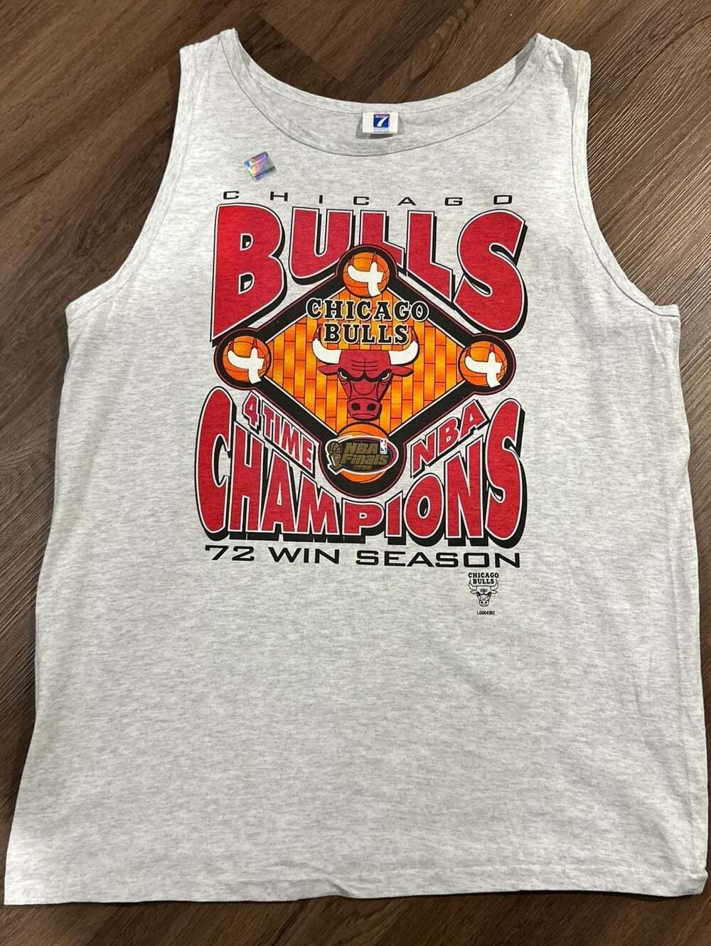 Vintage 1996 Chicago Bulls 4 Time NBA Champions 72 Win Season Tank Top XL New